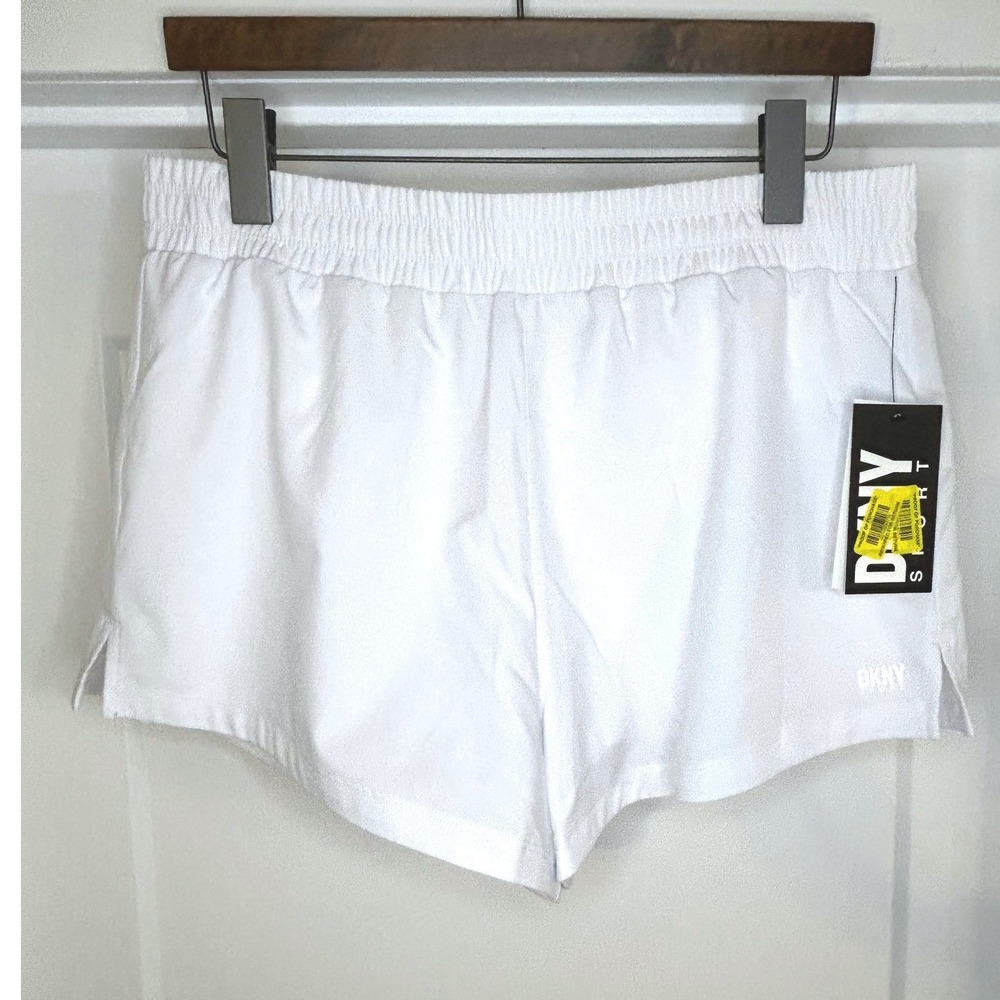 NEW DKNY Sport Womens White Active Running Shorts with Liner Medium DP4S5171